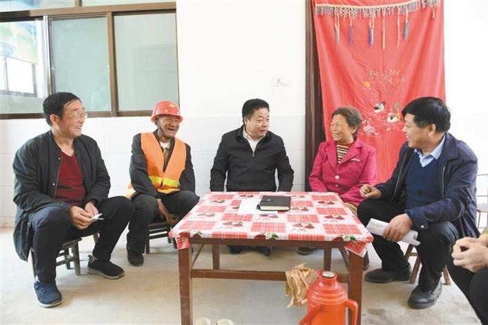 乾县脱贫路上一起走幸福生活有奔头