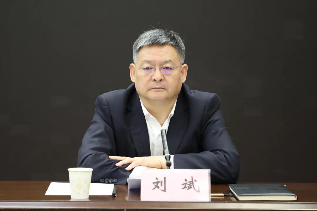 干部大会 宣布省委关于省国资委主要领导调整的决定_陕西省人民政府