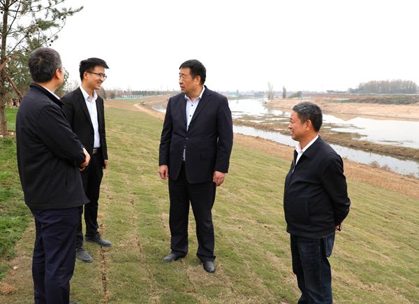 【水利厅】王拴虎在西咸新区调研时强调要做好水生态修复工作